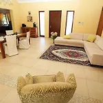 Apartment Larin